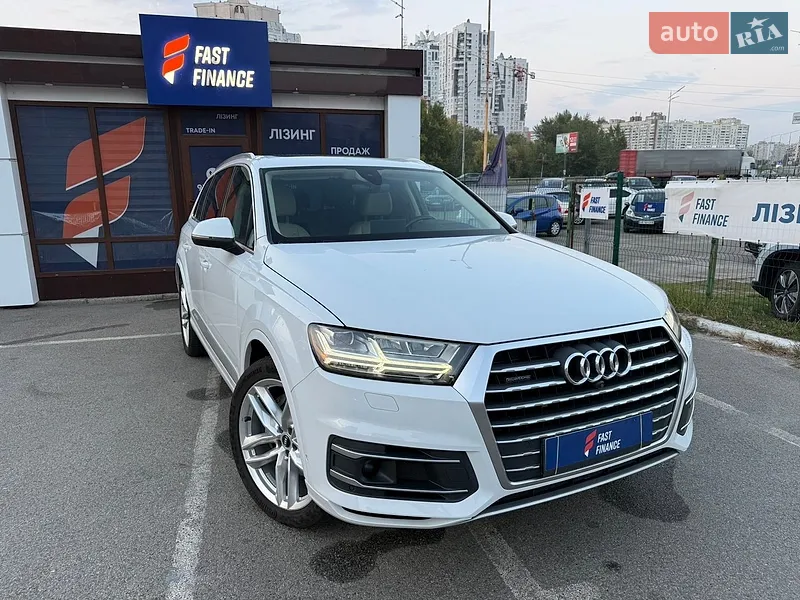 Audi Q7