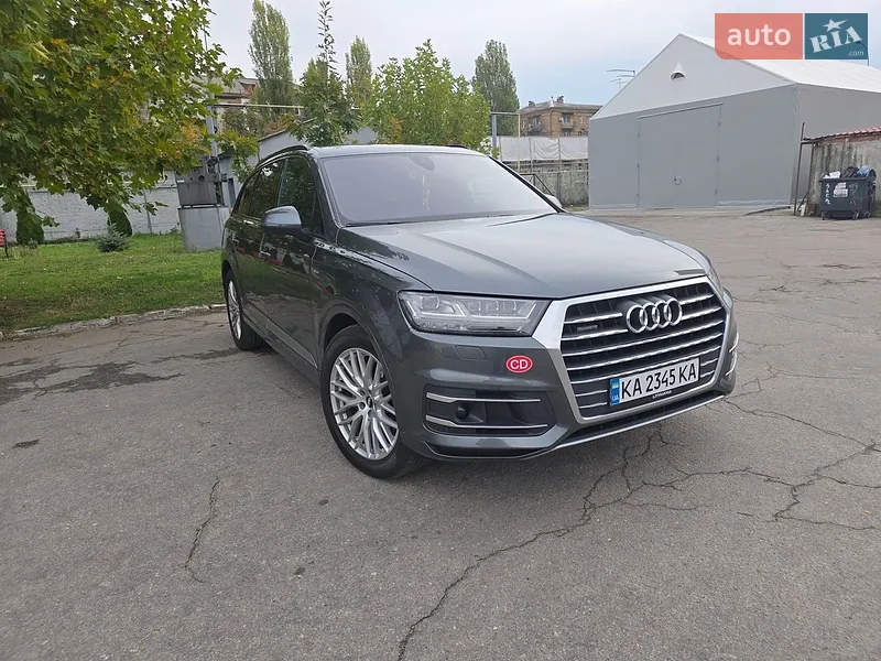 Audi Q7 2018