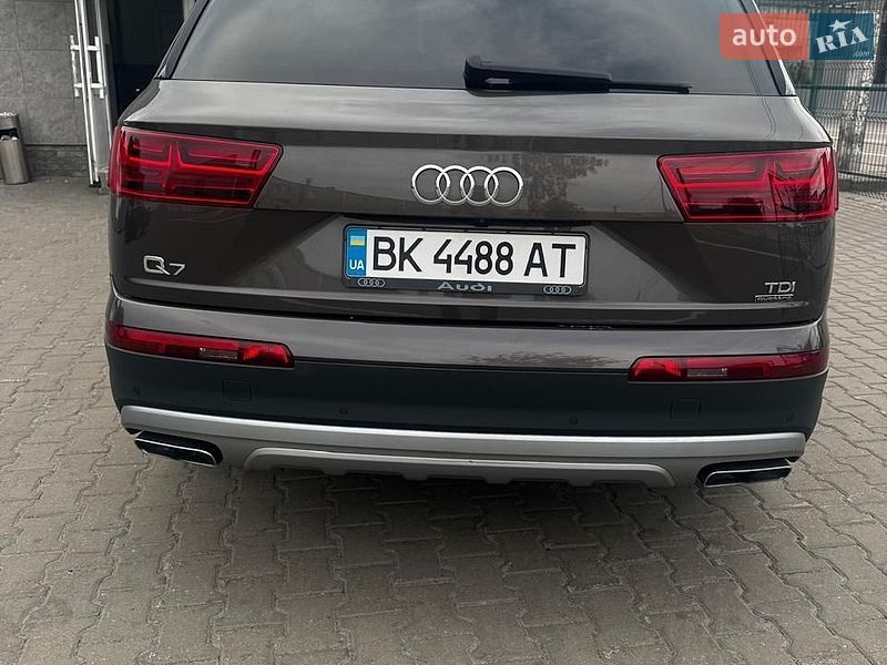 Внедорожник / Кроссовер Audi Q7 2015 в Ровно фото 3 Внедорожник / Кроссовер Audi Q7 2015 в Ровно