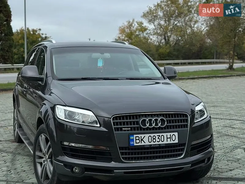 Audi Q7