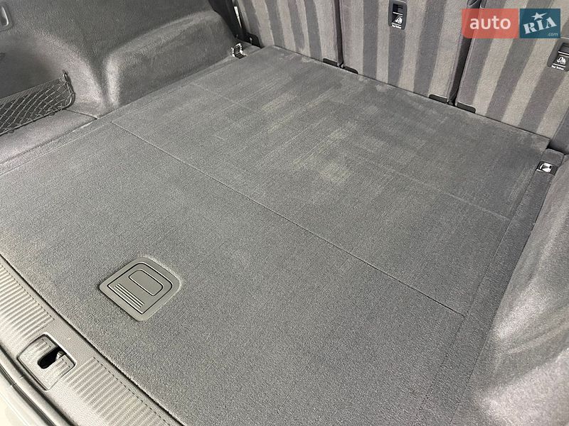 Внедорожник / Кроссовер Audi Q7 2017 в Умани