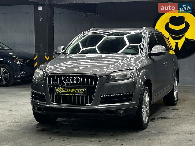 Внедорожник / Кроссовер Audi Q7 2010 в Черновцах
