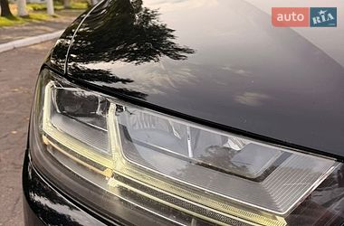 Позашляховик / Кросовер Audi Q7 2017 в Бахмачі