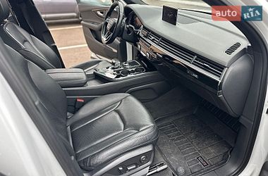 Внедорожник / Кроссовер Audi Q7 2018 в Киеве