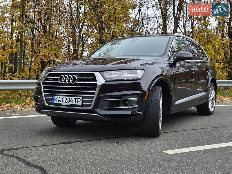 Внедорожник / Кроссовер Audi Q7 2018 в Киеве