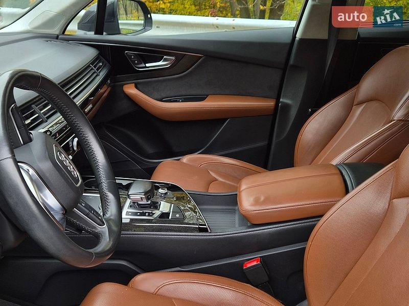 Внедорожник / Кроссовер Audi Q7 2018 в Киеве
