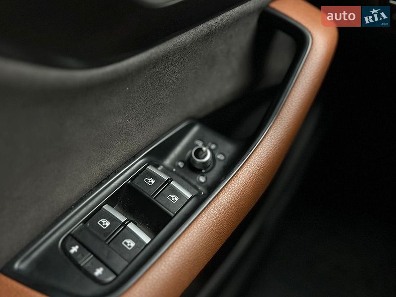 Позашляховик / Кросовер Audi Q7 2016 в Івано-Франківську