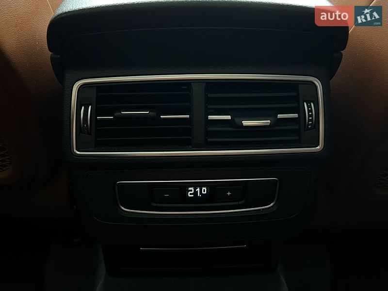 Позашляховик / Кросовер Audi Q7 2016 в Івано-Франківську