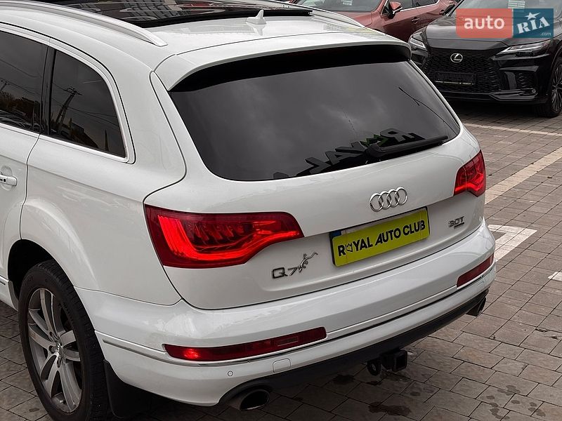 Внедорожник / Кроссовер Audi Q7 2015 в Львове