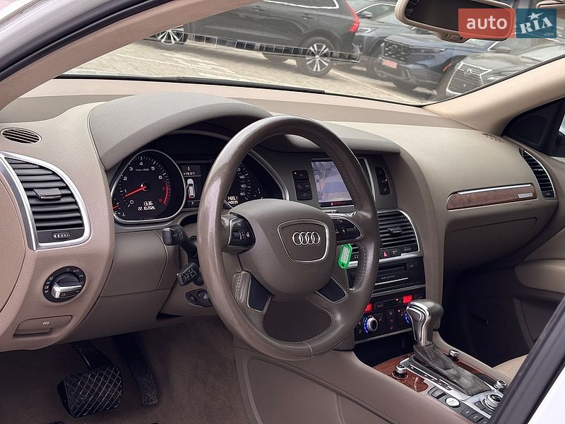 Внедорожник / Кроссовер Audi Q7 2015 в Львове