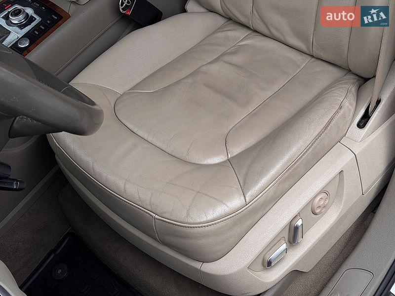 Внедорожник / Кроссовер Audi Q7 2015 в Львове