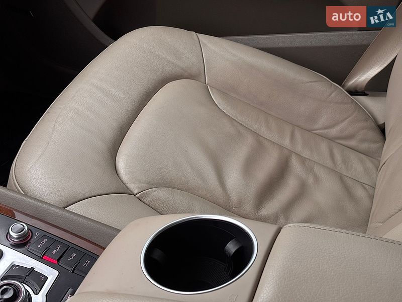 Внедорожник / Кроссовер Audi Q7 2015 в Львове