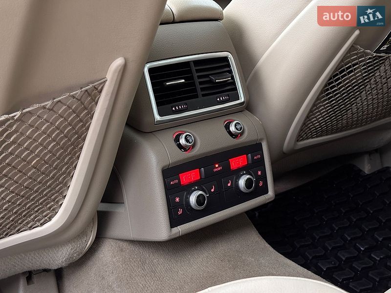 Внедорожник / Кроссовер Audi Q7 2015 в Львове