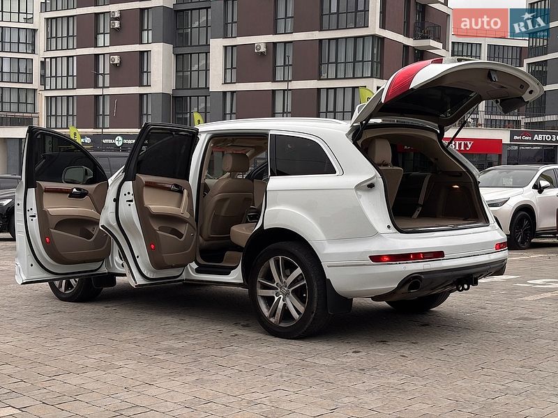 Внедорожник / Кроссовер Audi Q7 2015 в Львове