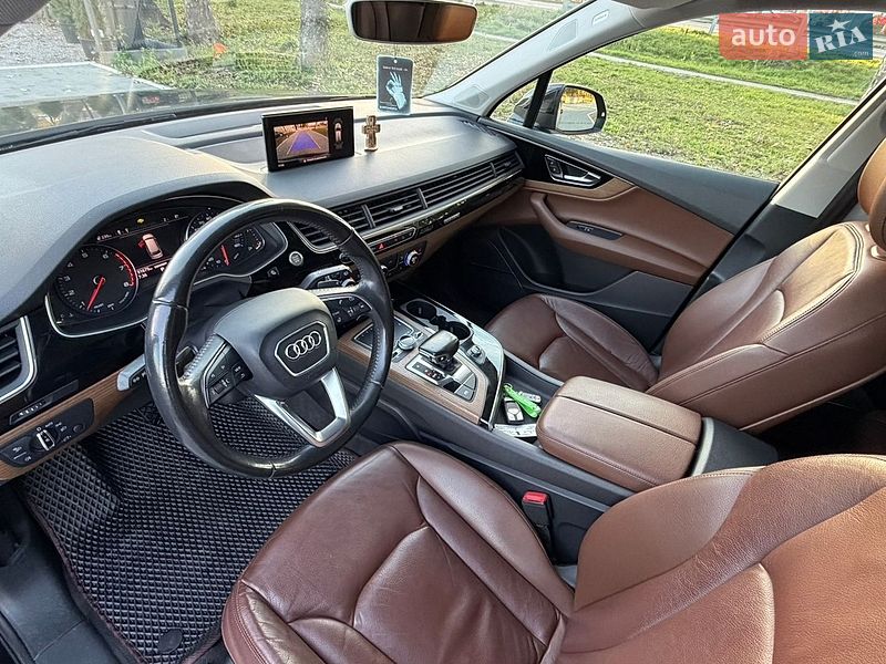 Внедорожник / Кроссовер Audi Q7 2016 в Стрые