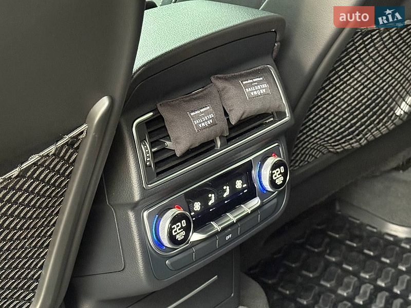 Позашляховик / Кросовер Audi Q7 2017 в Києві фото 28 Позашляховик / Кросовер Audi Q7 2017 в Києві