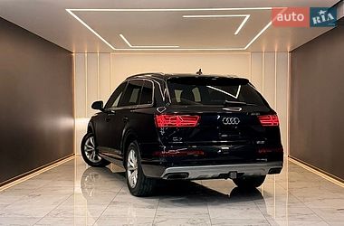 Позашляховик / Кросовер Audi Q7 2018 в Одесі