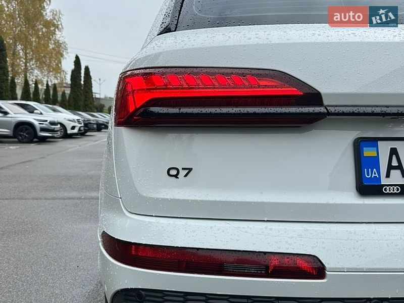 Внедорожник / Кроссовер Audi Q7 2024 в Киеве фото 13 Внедорожник / Кроссовер Audi Q7 2024 в Киеве