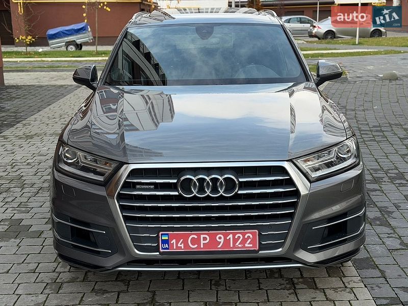 Позашляховик / Кросовер Audi Q7 2016 в Івано-Франківську