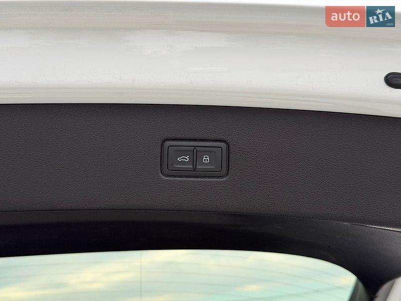 Позашляховик / Кросовер Audi Q7 2018 в Дубні фото 86 Позашляховик / Кросовер Audi Q7 2018 в Дубні