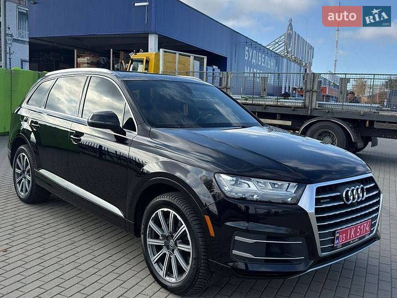 Позашляховик / Кросовер Audi Q7 2017 в Ковелі
