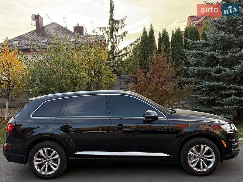 Внедорожник / Кроссовер Audi Q7 2017 в Ровно фото 3 Внедорожник / Кроссовер Audi Q7 2017 в Ровно