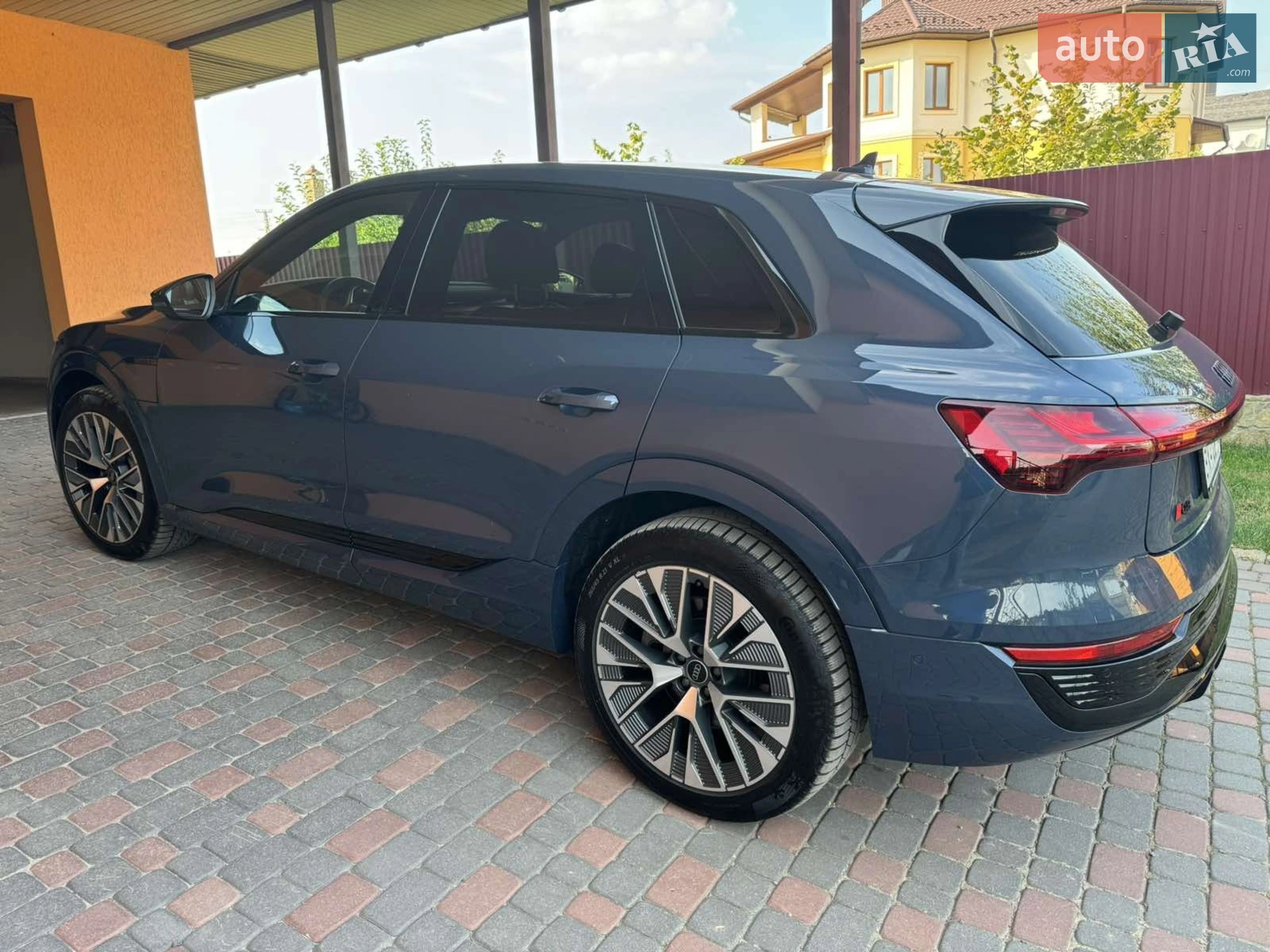 2023 Audi Q8 - мініатюра 3