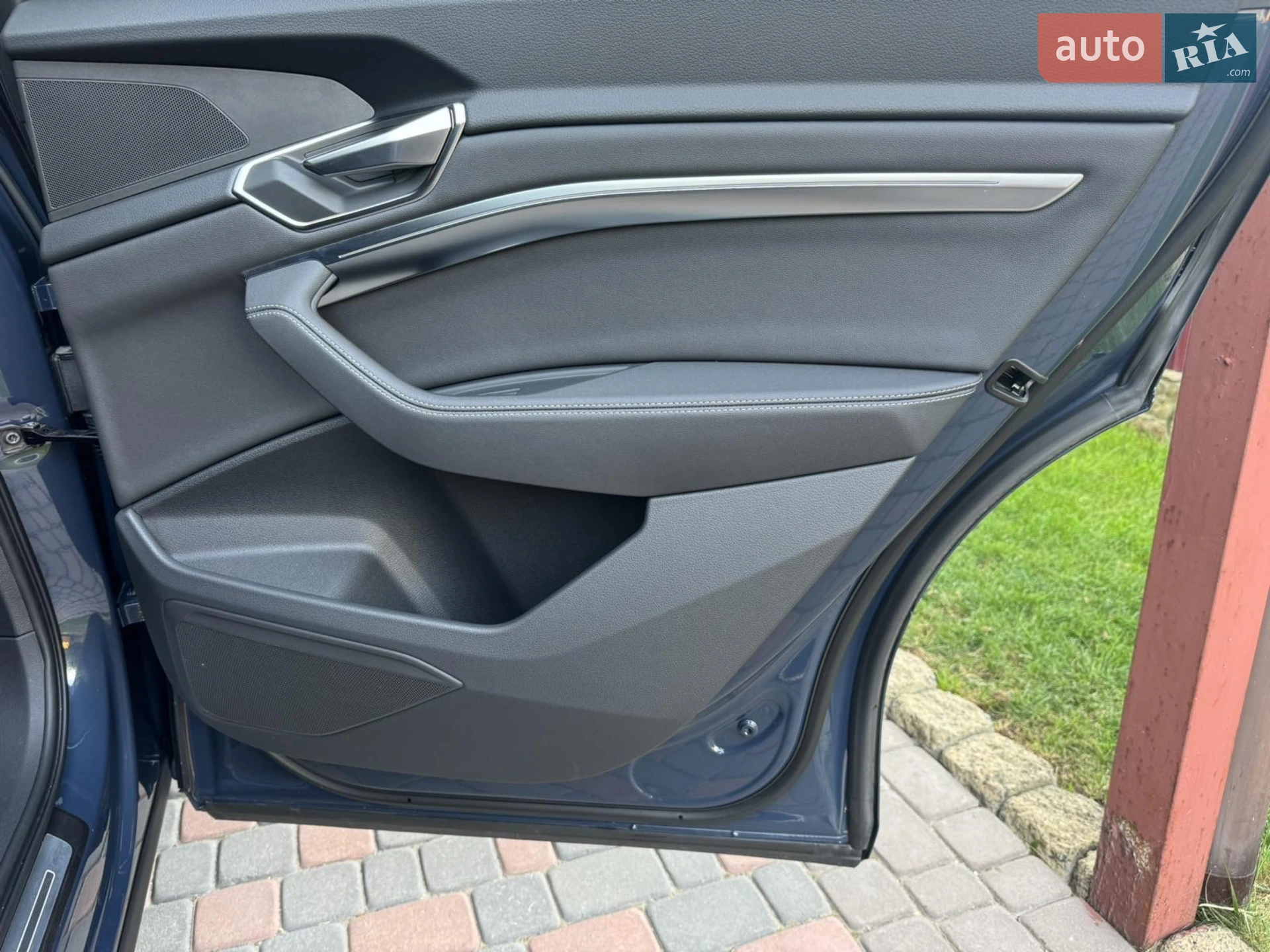 2023 Audi Q8 - мініатюра 13