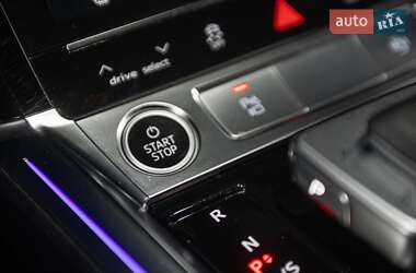 Внедорожник / Кроссовер Audi Q8 e-tron 2023 в 