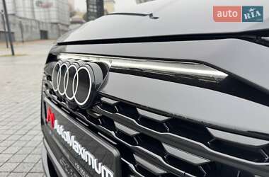 Позашляховик / Кросовер Audi Q8 e-tron 2023 в 
