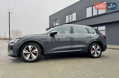 Внедорожник / Кроссовер Audi Q8 e-tron 2023 в Киеве