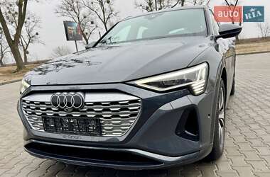 Внедорожник / Кроссовер Audi Q8 e-tron 2023 в Киеве