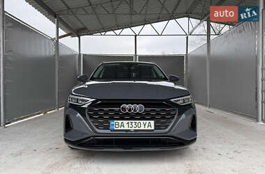 Позашляховик / Кросовер Audi Q8 e-tron 2023 в Кривому Озері