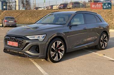 Позашляховик / Кросовер Audi Q8 e-tron 2024 в Вінниці