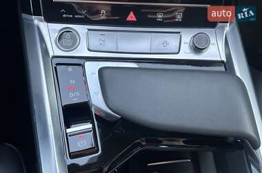 Внедорожник / Кроссовер Audi Q8 e-tron 2023 в 