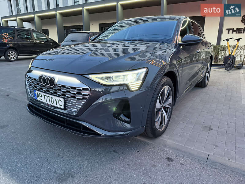 Внедорожник / Кроссовер Audi Q8 e-tron 2023 в Виннице