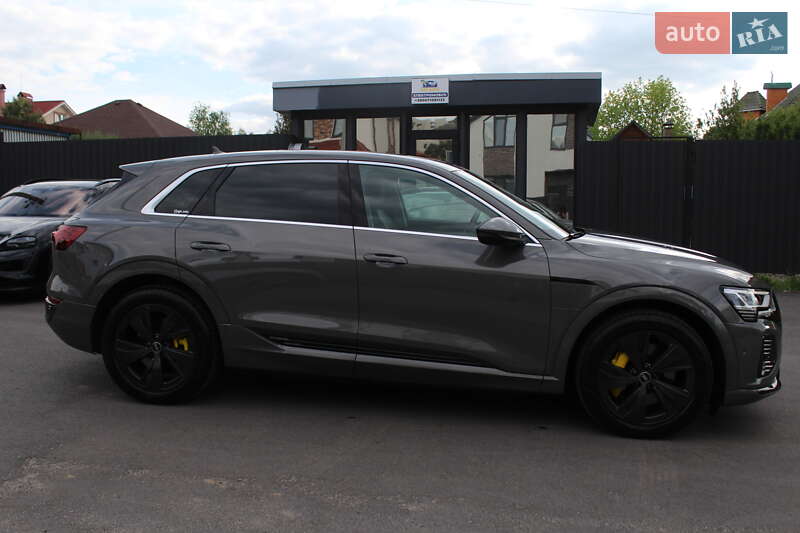 Внедорожник / Кроссовер Audi Q8 e-tron 2023 в Киеве фото 20 Внедорожник / Кроссовер Audi Q8 e-tron 2023 в Киеве