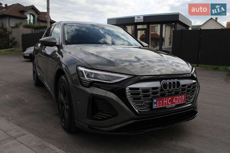 Audi Q8 e-tron 2023