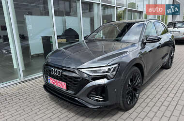 Внедорожник / Кроссовер Audi Q8 e-tron 2023 в 