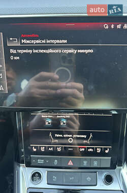 Внедорожник / Кроссовер Audi Q8 e-tron 2023 в 