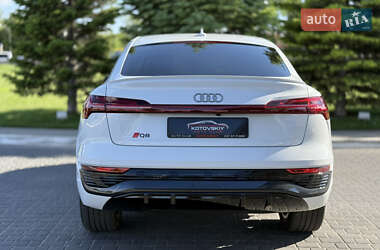Внедорожник / Кроссовер Audi Q8 e-tron 2023 в 