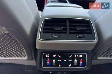 Внедорожник / Кроссовер Audi Q8 e-tron 2023 в 