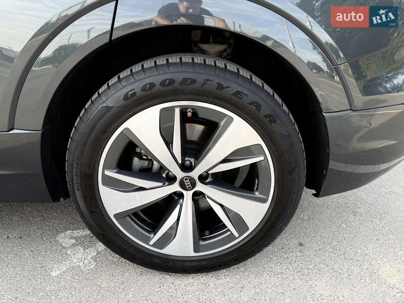 Внедорожник / Кроссовер Audi Q8 e-tron 2023 в Виннице фото 29 Внедорожник / Кроссовер Audi Q8 e-tron 2023 в Виннице