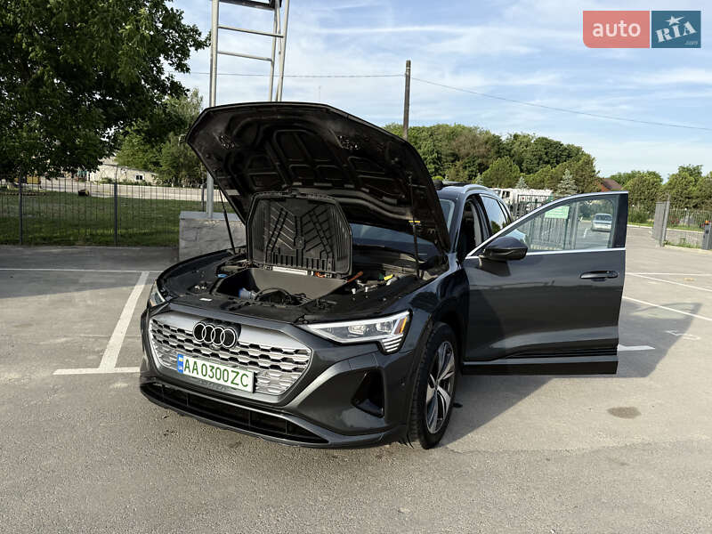 Внедорожник / Кроссовер Audi Q8 e-tron 2023 в Виннице фото 32 Внедорожник / Кроссовер Audi Q8 e-tron 2023 в Виннице
