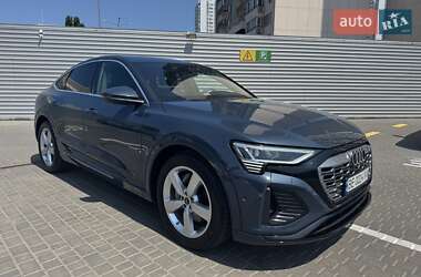 Внедорожник / Кроссовер Audi Q8 e-tron 2023 в 