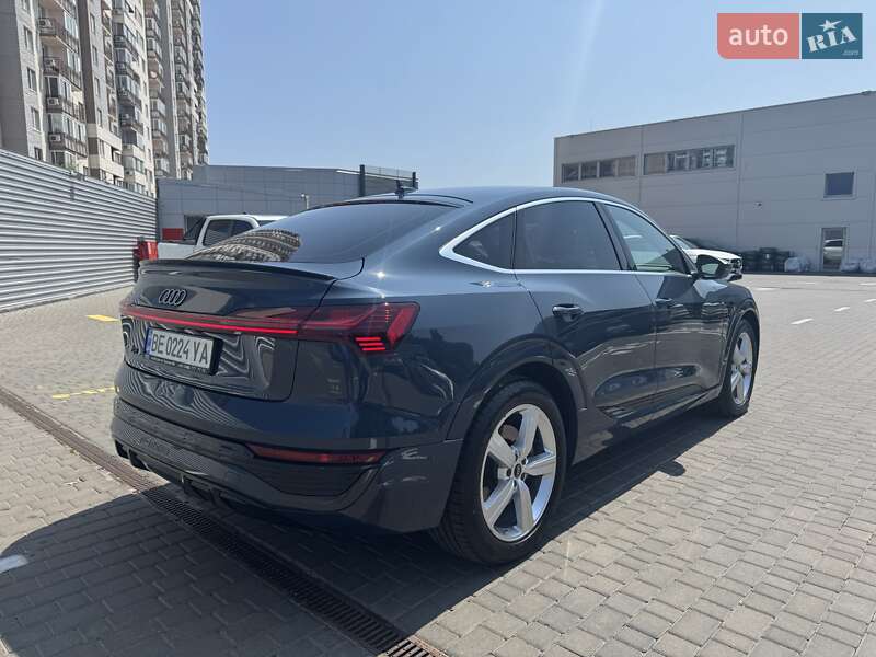 Внедорожник / Кроссовер Audi Q8 e-tron 2023 в Одессе