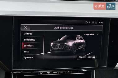 Внедорожник / Кроссовер Audi Q8 e-tron 2024 в 