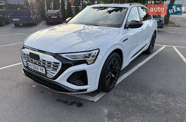 Внедорожник / Кроссовер Audi Q8 e-tron 2023 в Киеве
