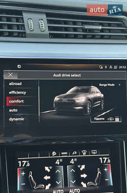 Позашляховик / Кросовер Audi Q8 e-tron 2023 в 