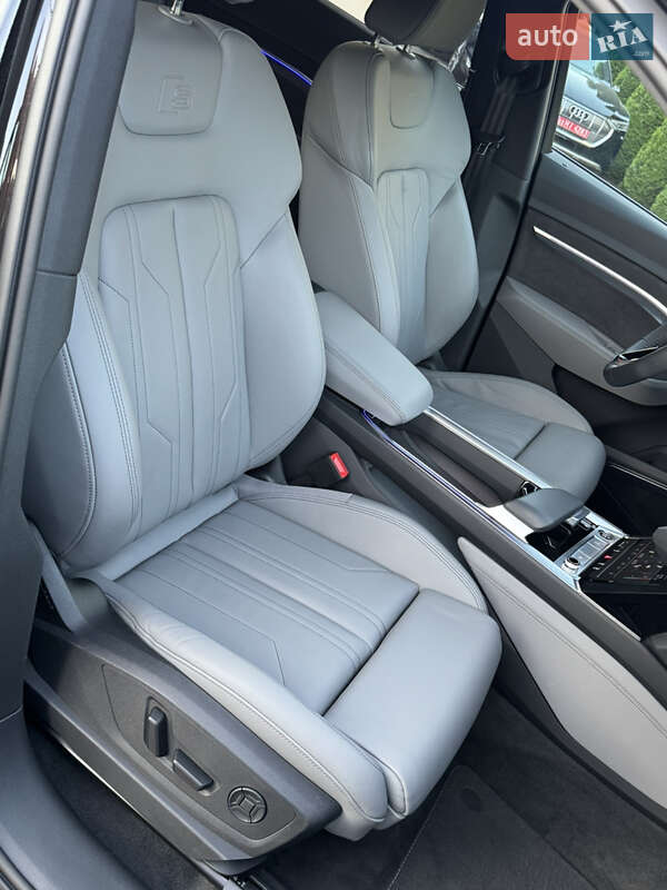 Внедорожник / Кроссовер Audi Q8 e-tron 2023 в Черновцах